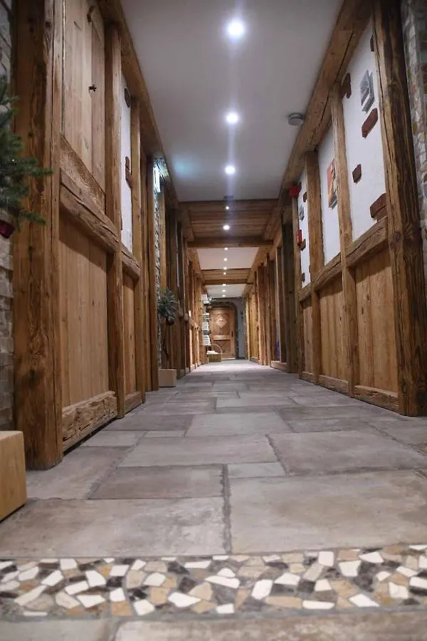Hotel Mariandl - Singender Wirt Haibach  0*, Haibach (Lower Bavaria) Germany