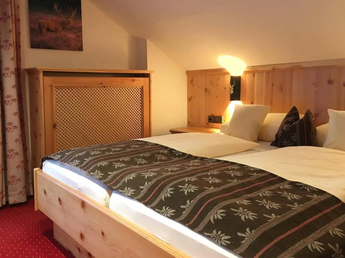 Hotel Mariandl - Singender Wirt Haibach  Germany