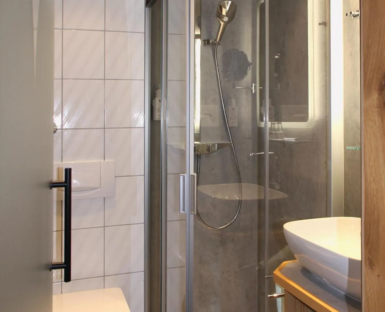 Hotel Mariandl - Singender Wirt Haibach  0*, Haibach (Lower Bavaria) Germany